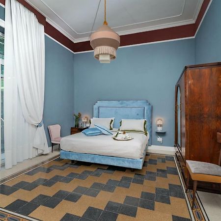 Il Fiore D'Oro Luxury Holiday House Napoli Bagian luar foto
