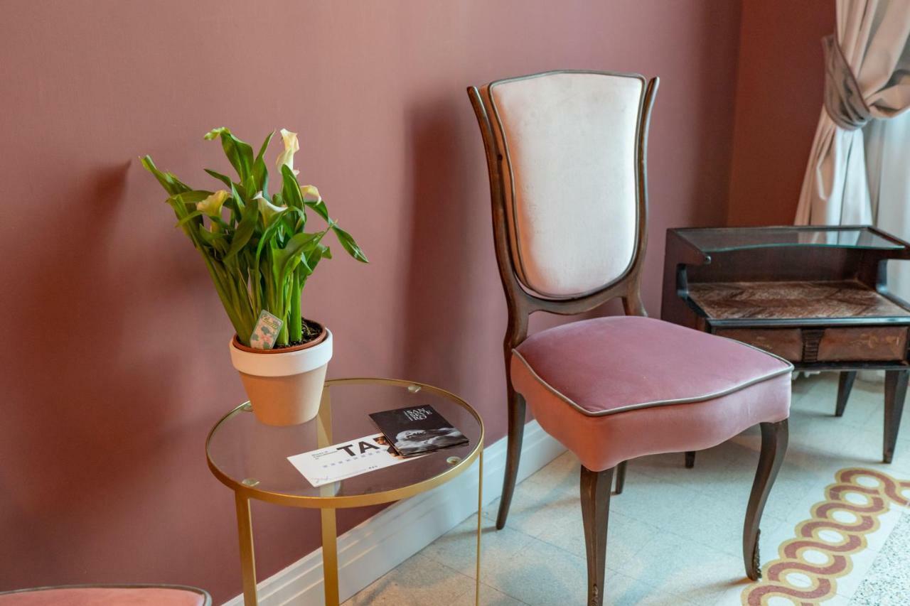 Il Fiore D'Oro Luxury Holiday House Napoli Bagian luar foto