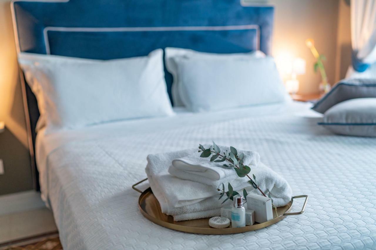 Il Fiore D'Oro Luxury Holiday House Napoli Bagian luar foto